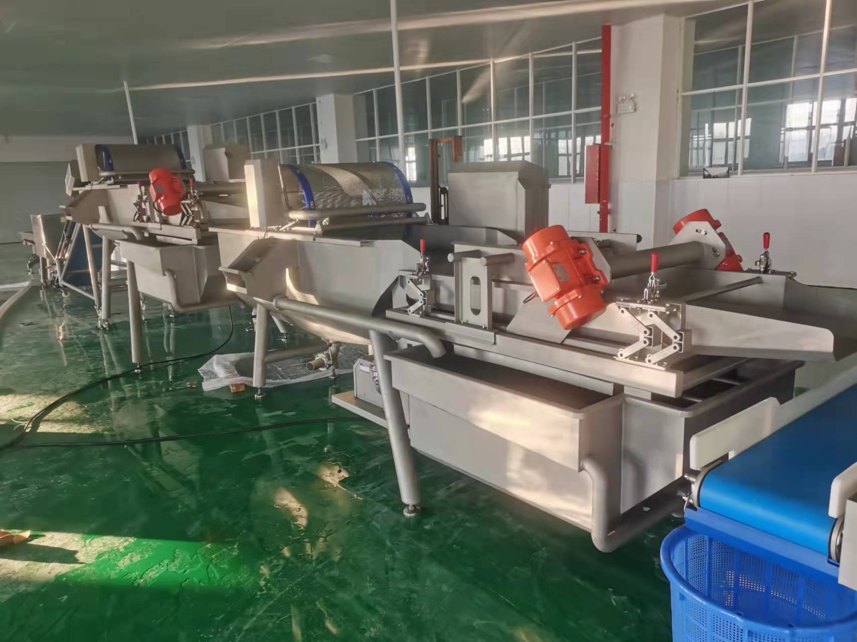 ��Ǩ���˼ӹ���Ŀ